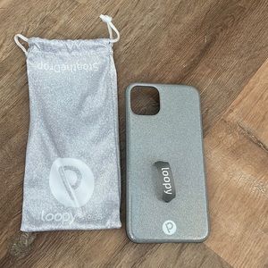 Sparkle silver iPhone 11 Pro Max loopy case